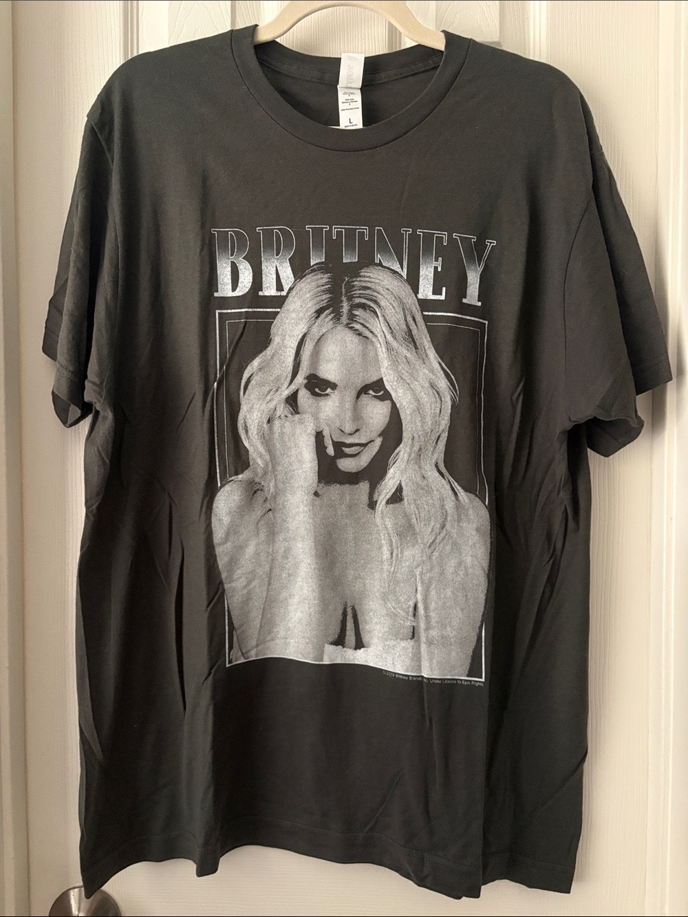 Britney Spears dark gray cotton t shirt top large